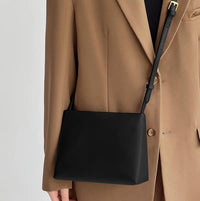 Versatile And Minimalist Square Handbag™